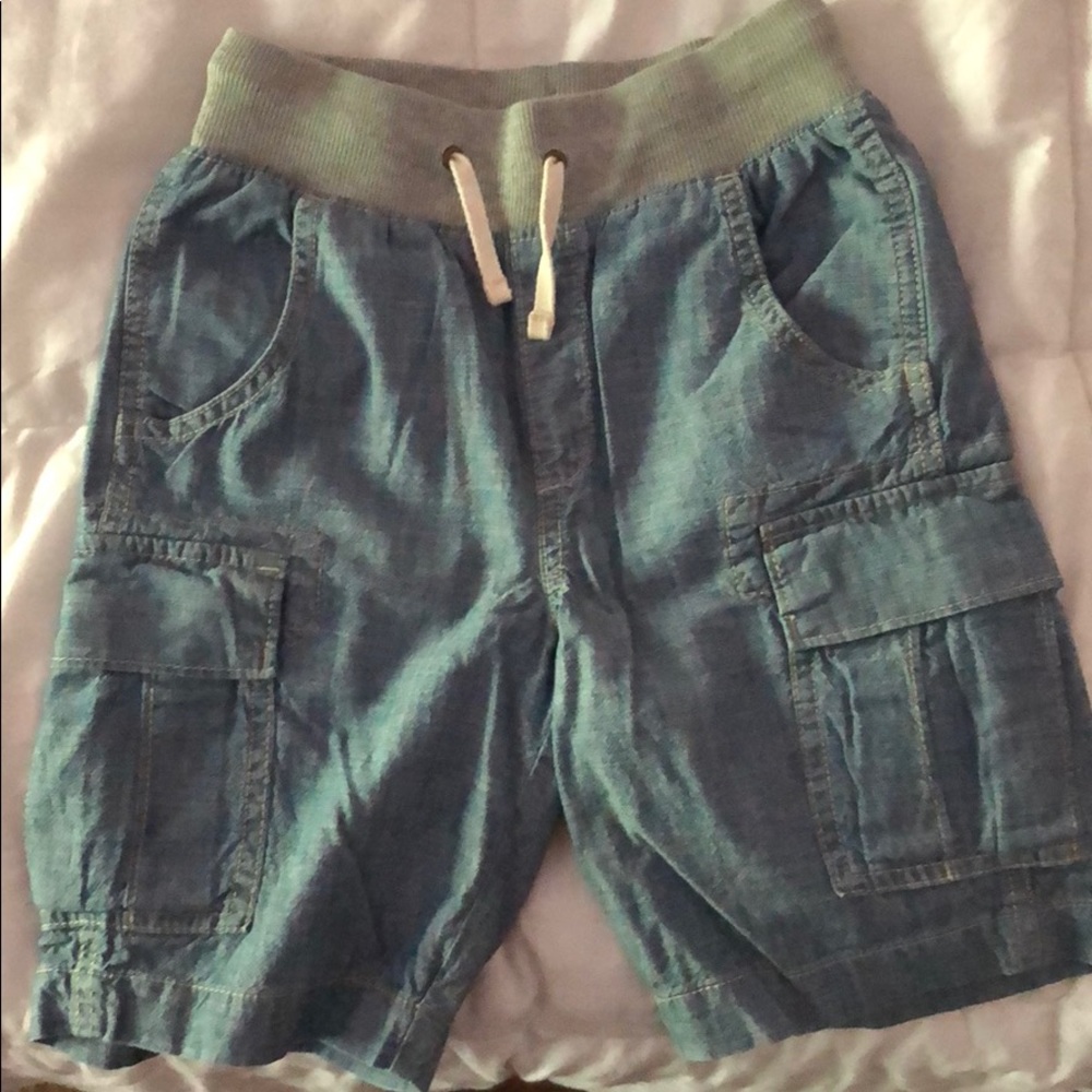 Boys size 6/7 denim chambray cargo shorts gap kids